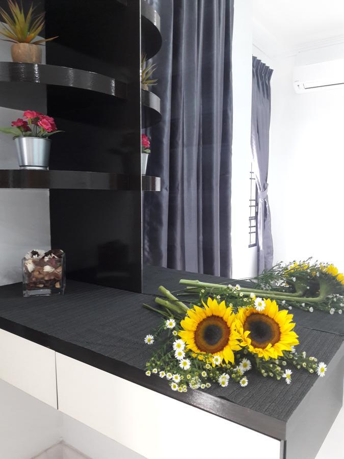 Jb Homestay Bukit Indah Wifi Ciq Mall Legoland Free Parking Johor Bahru Exterior photo