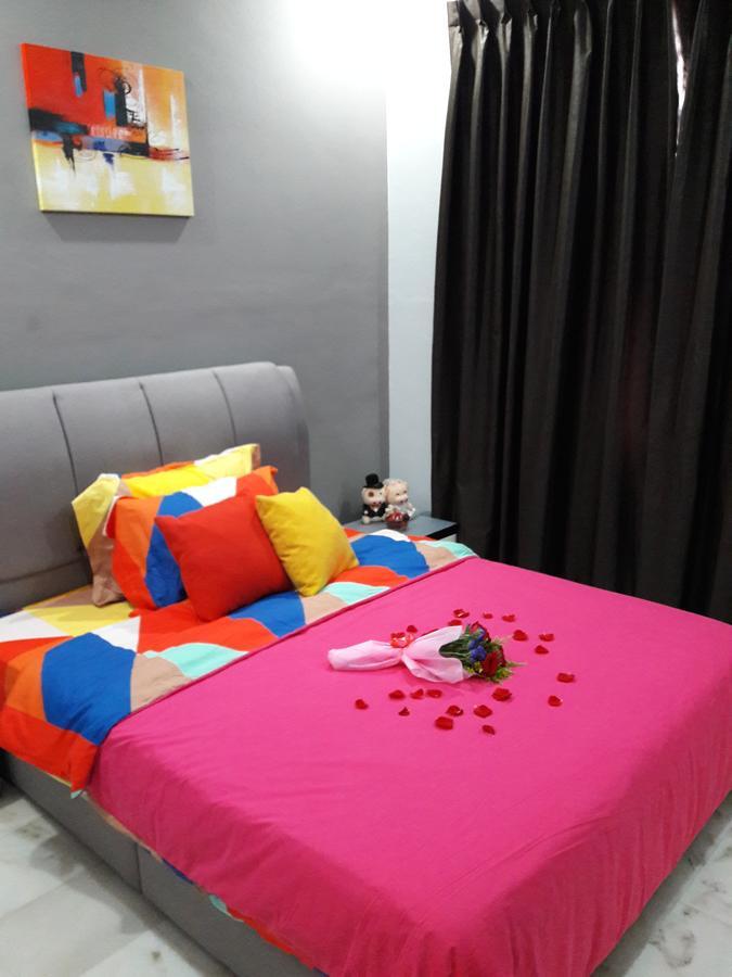 Jb Homestay Bukit Indah Wifi Ciq Mall Legoland Free Parking Johor Bahru Exterior photo