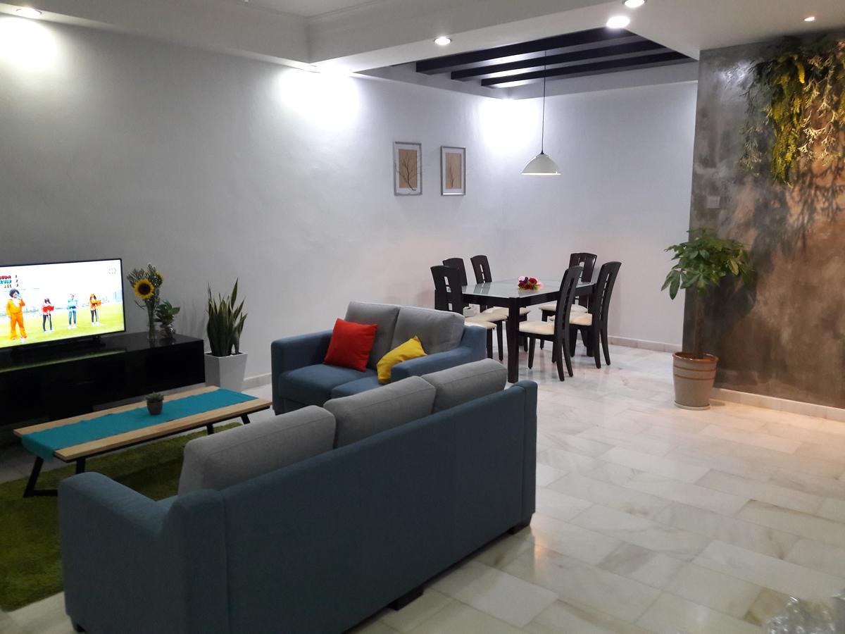 Jb Homestay Bukit Indah Wifi Ciq Mall Legoland Free Parking Johor Bahru Exterior photo